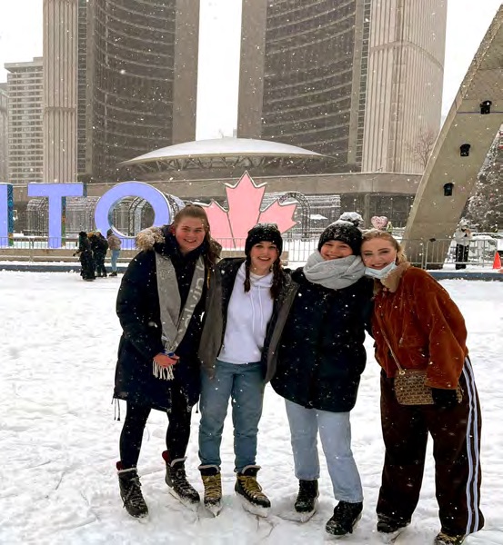 Estudiantes en Toronto en invierno