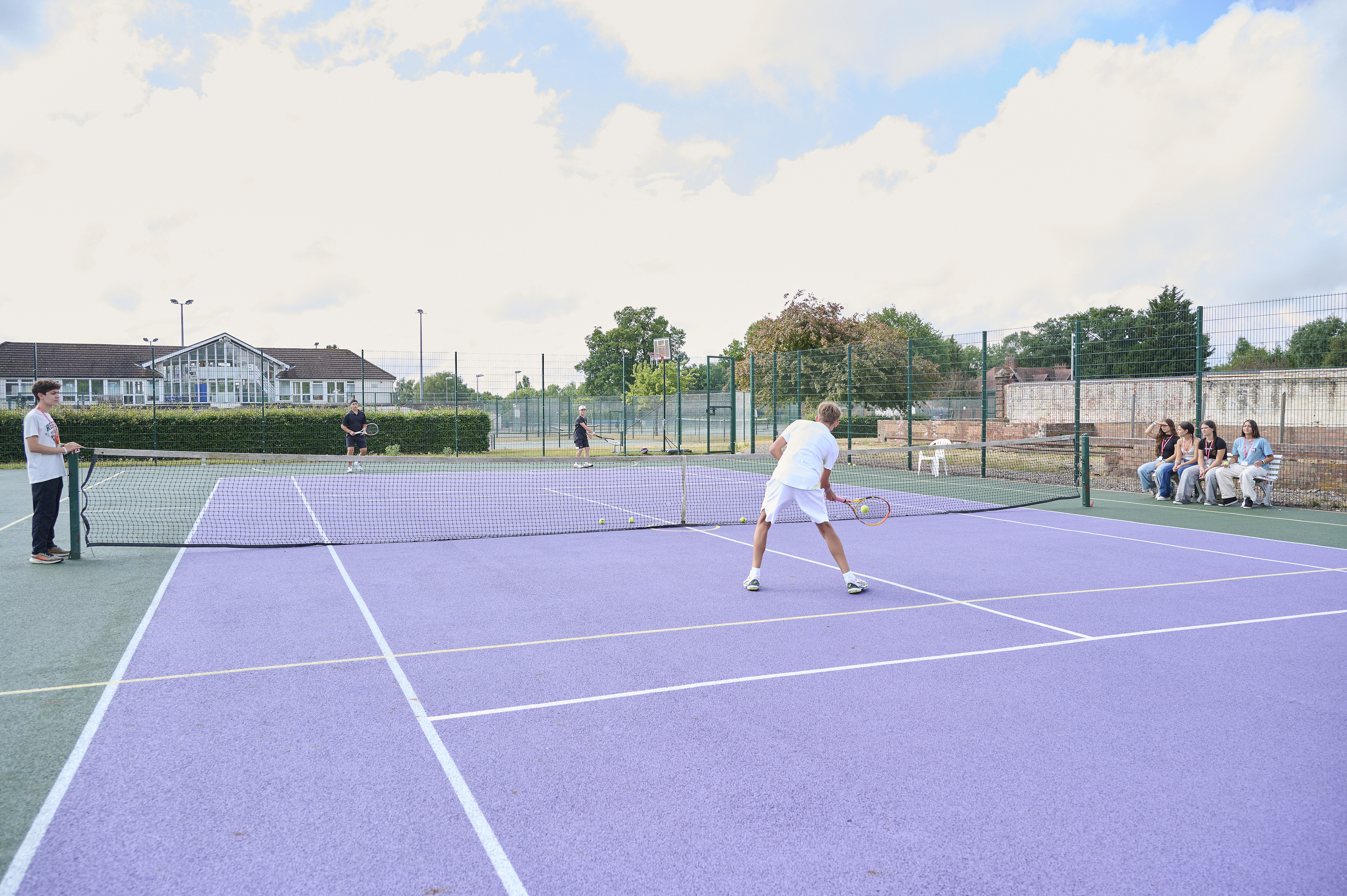 Pistas de tenis al aire libre