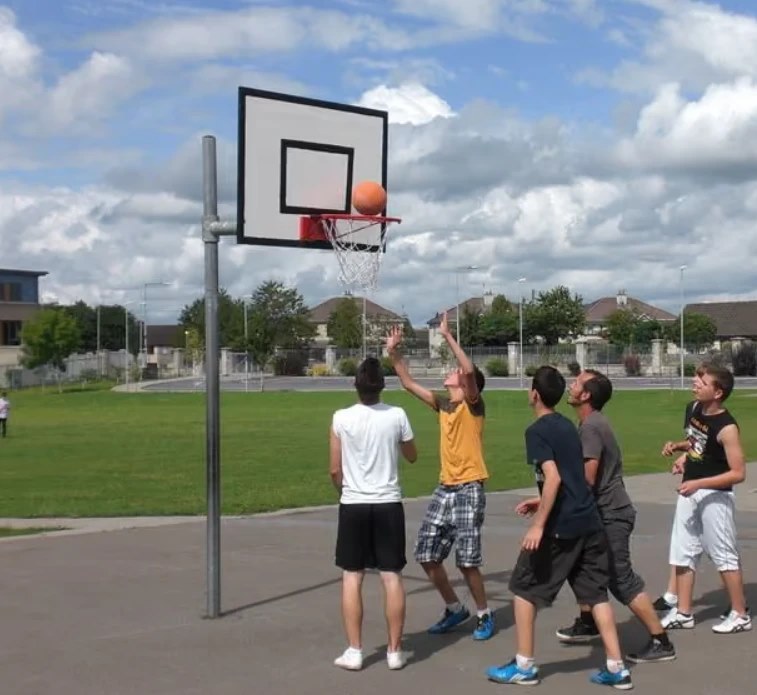 Baloncesto durante el programa