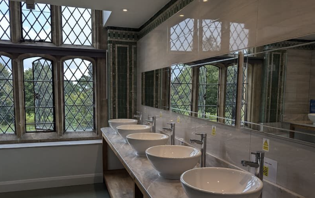 Baños compartidos de la residencia