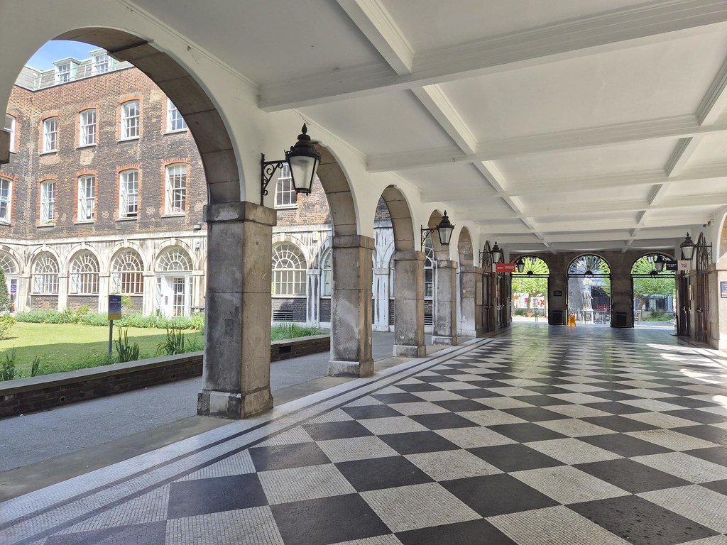 King's College London 5