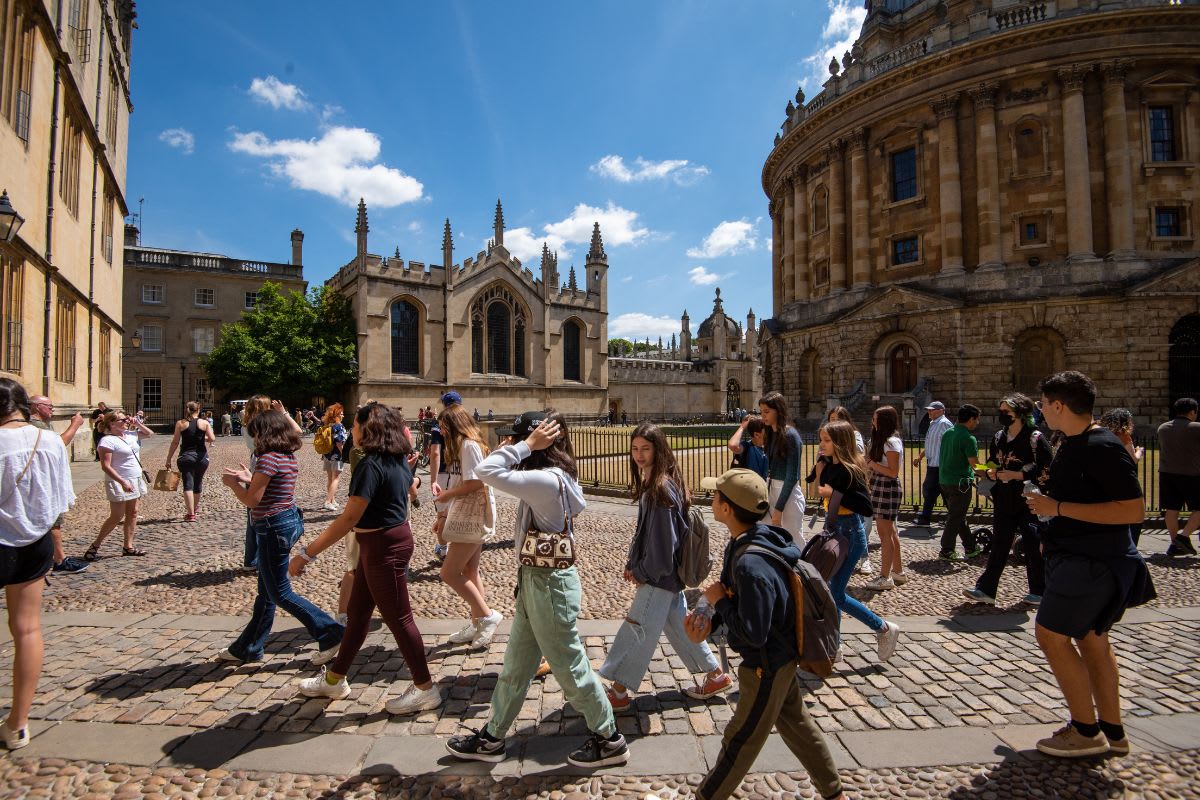 Estudiantes en Oxford