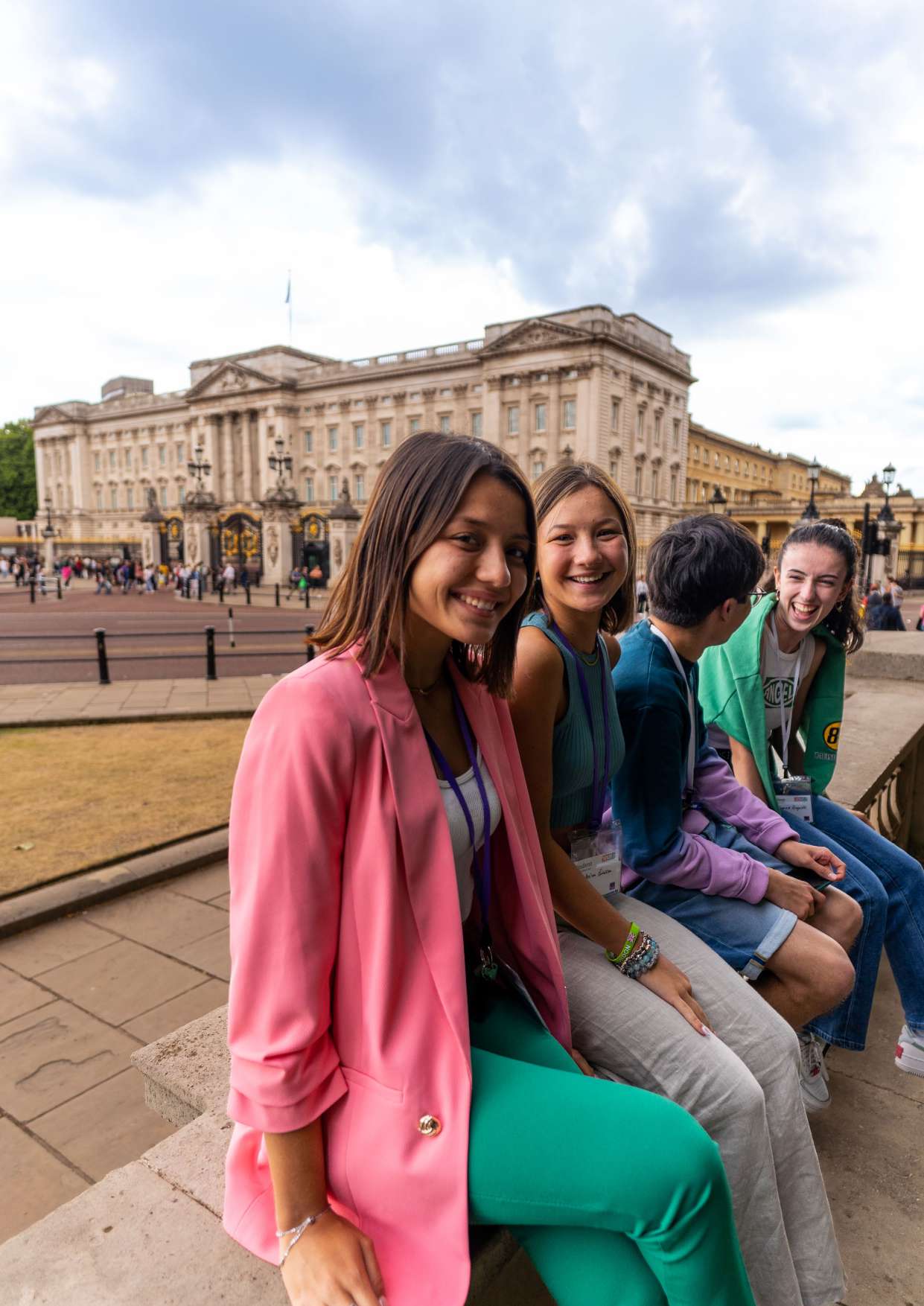 Estudiantes en Buckingham Palace