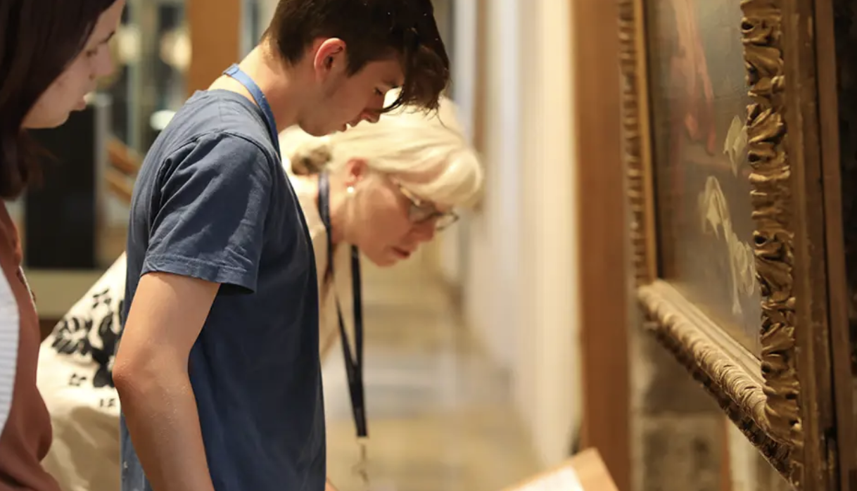 Visita cultural a galería de arte